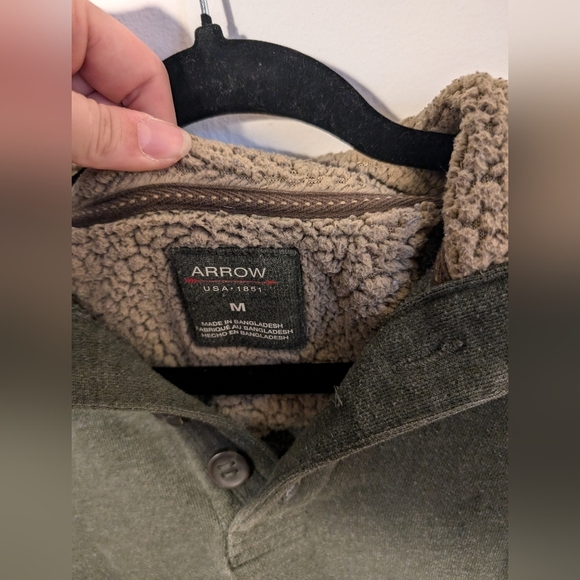 Men's Sweater Sweatshirt Olive Green size medium - Picture 2 of 3